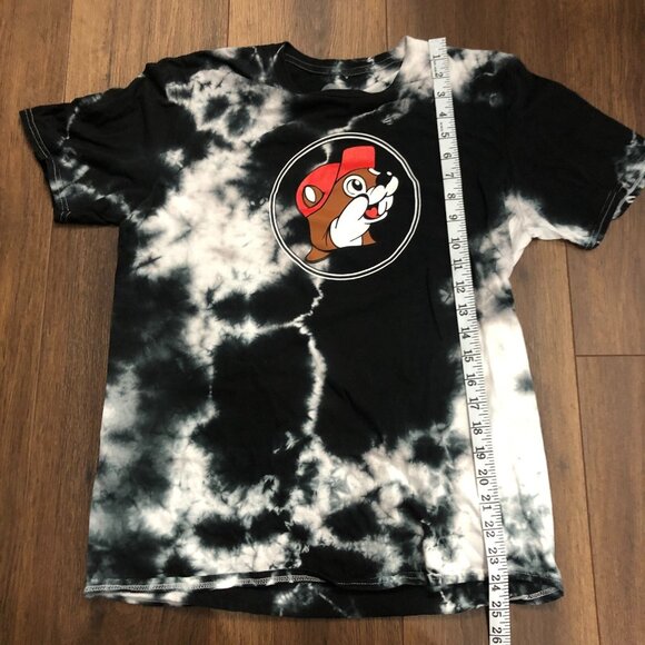 Buc ees T Shirt Men's Sz Medium Tie Dye - I’m Just Here For The Snacks Black - Picture 5 of 7